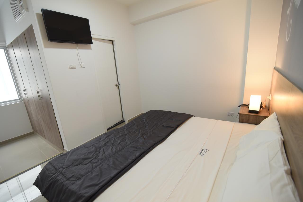 Escala Urban Hotel Чиклайо Екстериор снимка